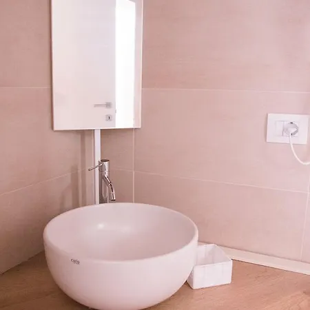 Bed & Breakfast Silvia 3*