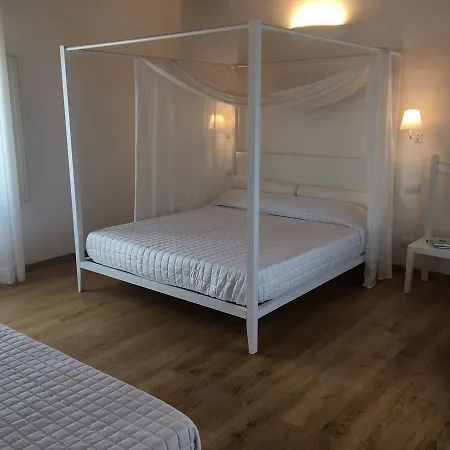 Silvia Bed & Breakfast 4*