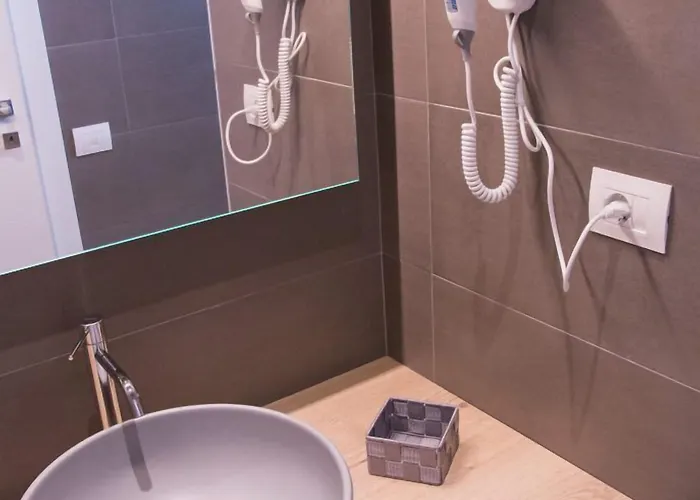 לינה וארוחת בוקר Silvia 4*