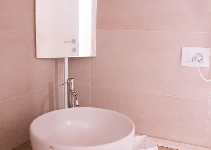 לינה וארוחת בוקר Silvia