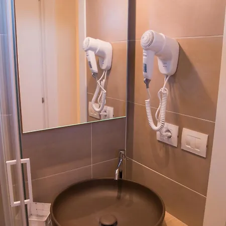 Bed & Breakfast Silvia 4*