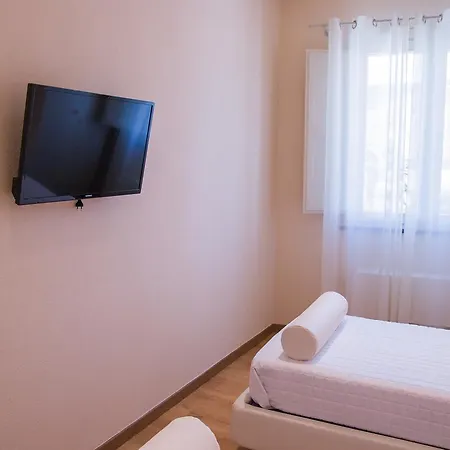 Silvia Bed & Breakfast 4*